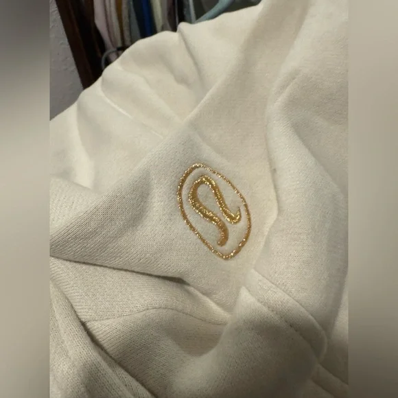 Lululemon Bone/Gold Scuba - Picture 4 of 4
